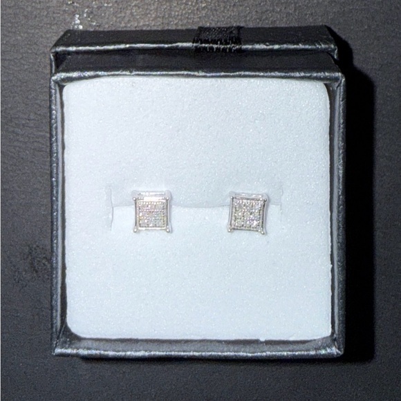 natural diamond white gold studs
